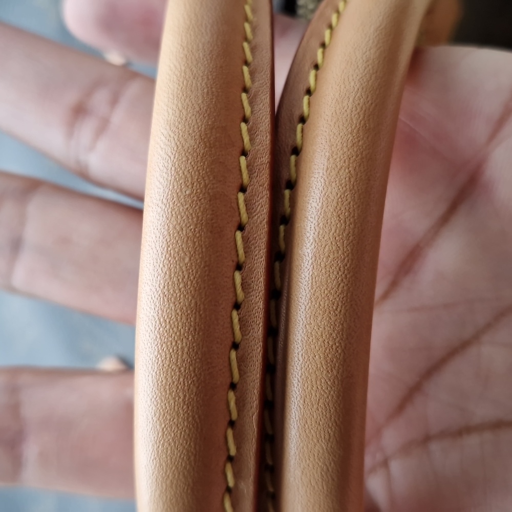 Louis Vuitton Brown Monogram Round Bag  Bandouliere 30. WITHOUT A STRAP. - Picture 9 of 16